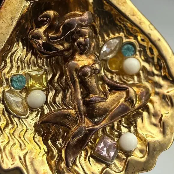 Disney Couture Mermaid Clamshell Ariel Necklace Anything for Love Pendant Whimsy - Picture 5 of 10